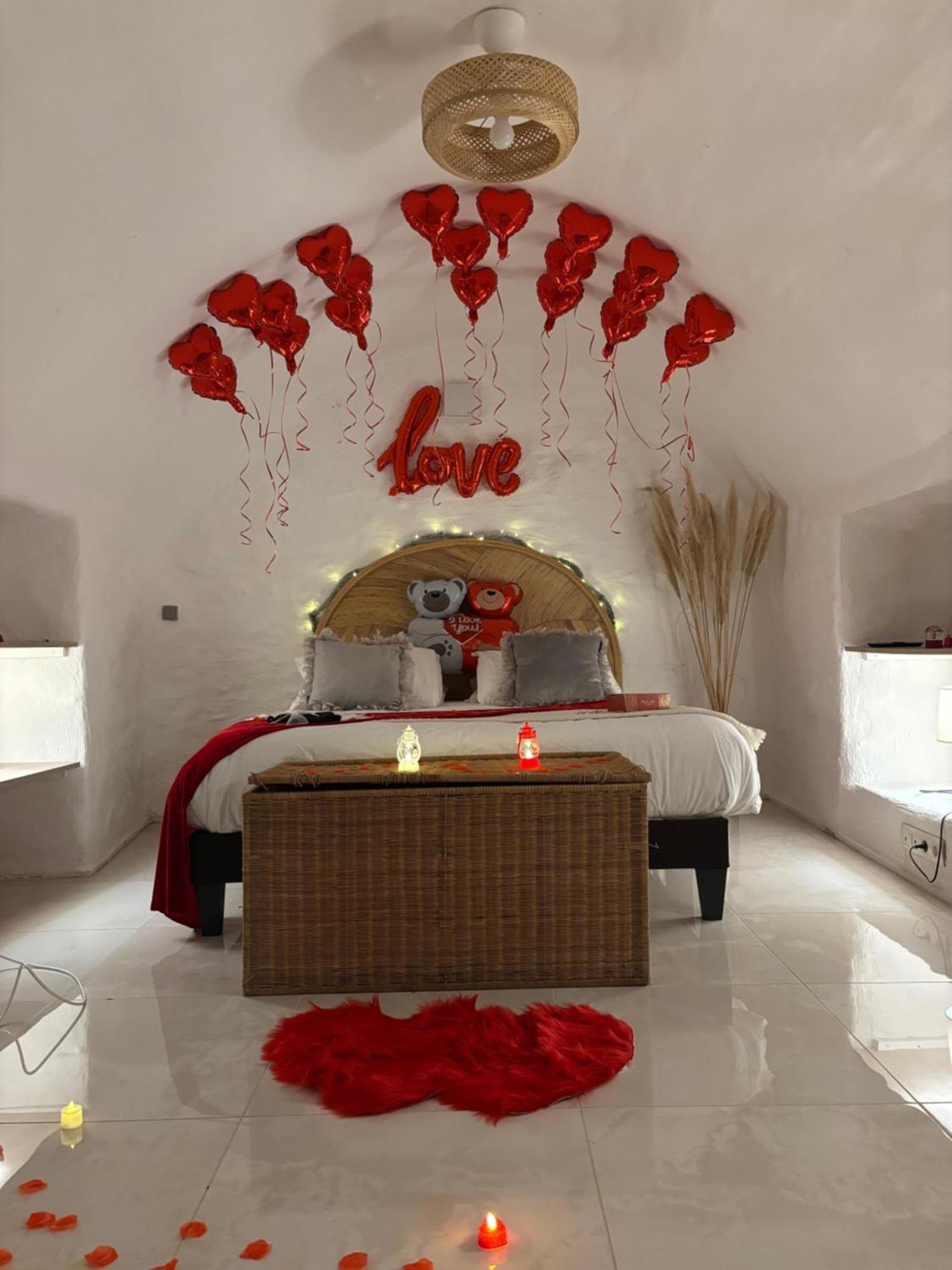 Le Temple D'Aphrodite, Appartement Avec Spa Vienne  Exterior foto